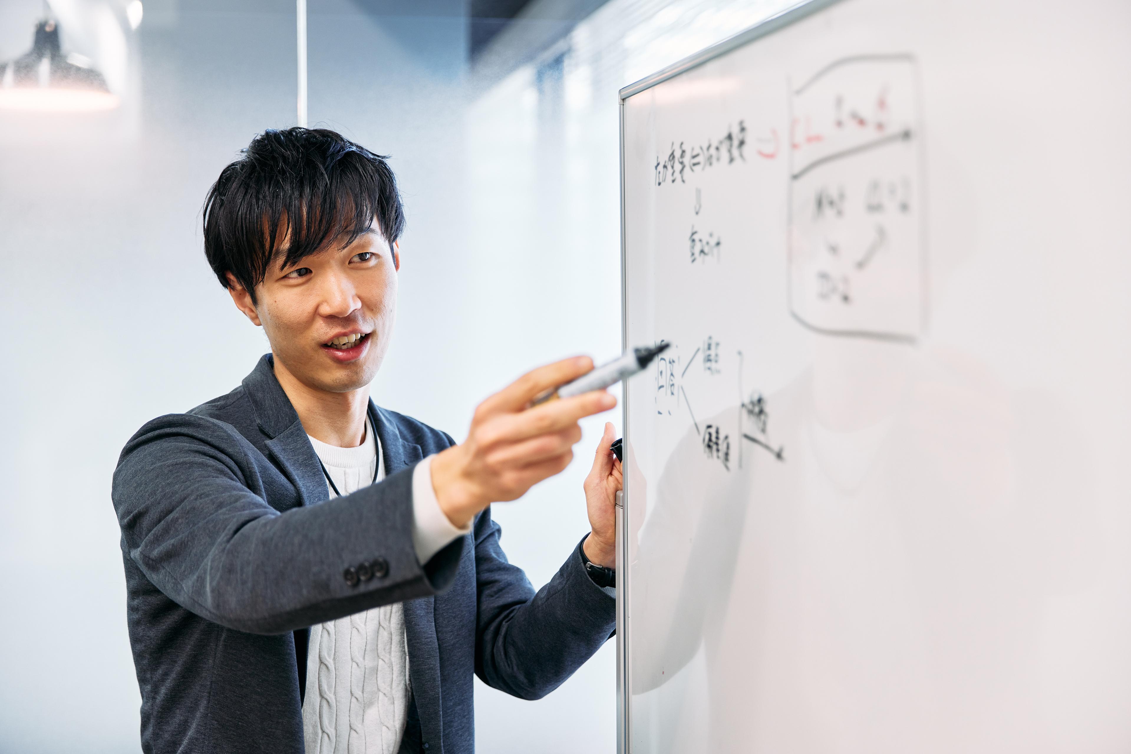 【Apollo社員紹介】データサイエンティスト/粟飯原 隆司( Takashi Aihara )