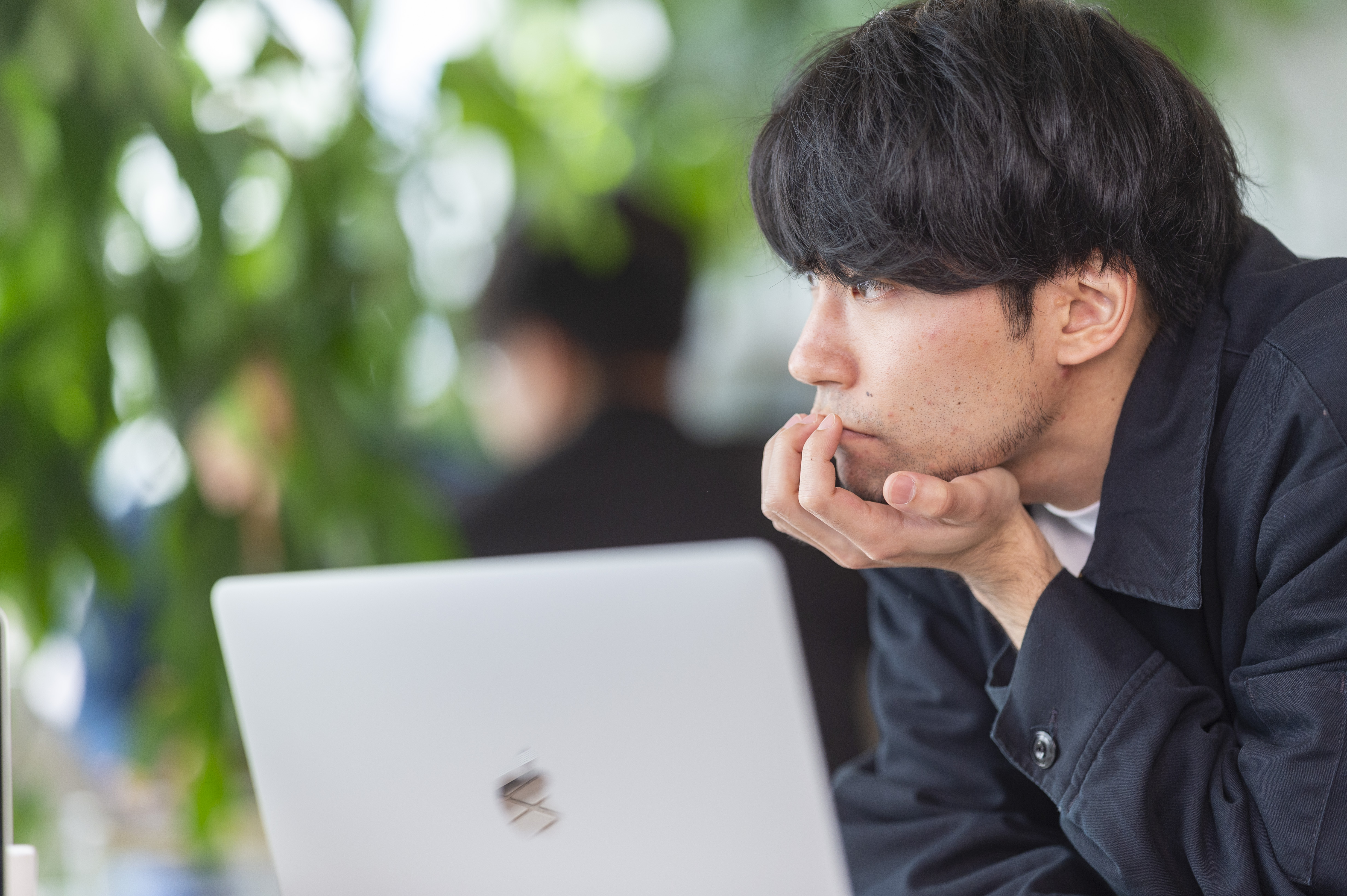 美大生の就活はむずかしい？転職・スキル・やりたいこと…20代でやっておけばよかったことを聞いてみた