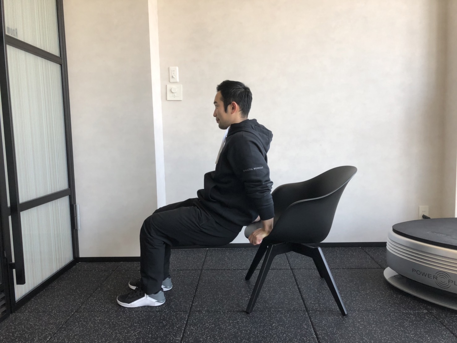 二の腕を引き締めよう！！