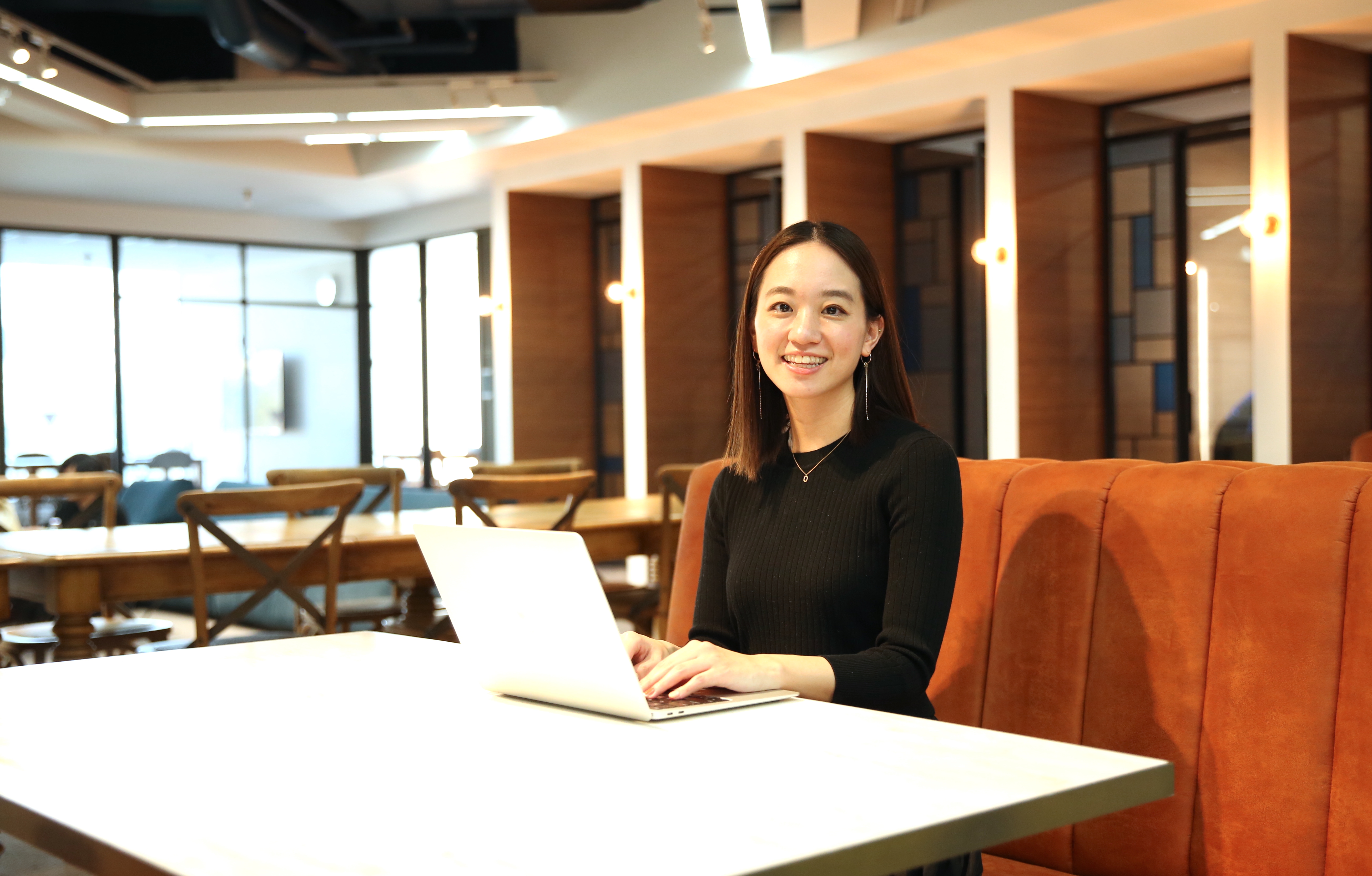 不器用で全く成果が出なかった私が、顧客の期待に応えられるようになるまで【Interview  /  宮地優奈】