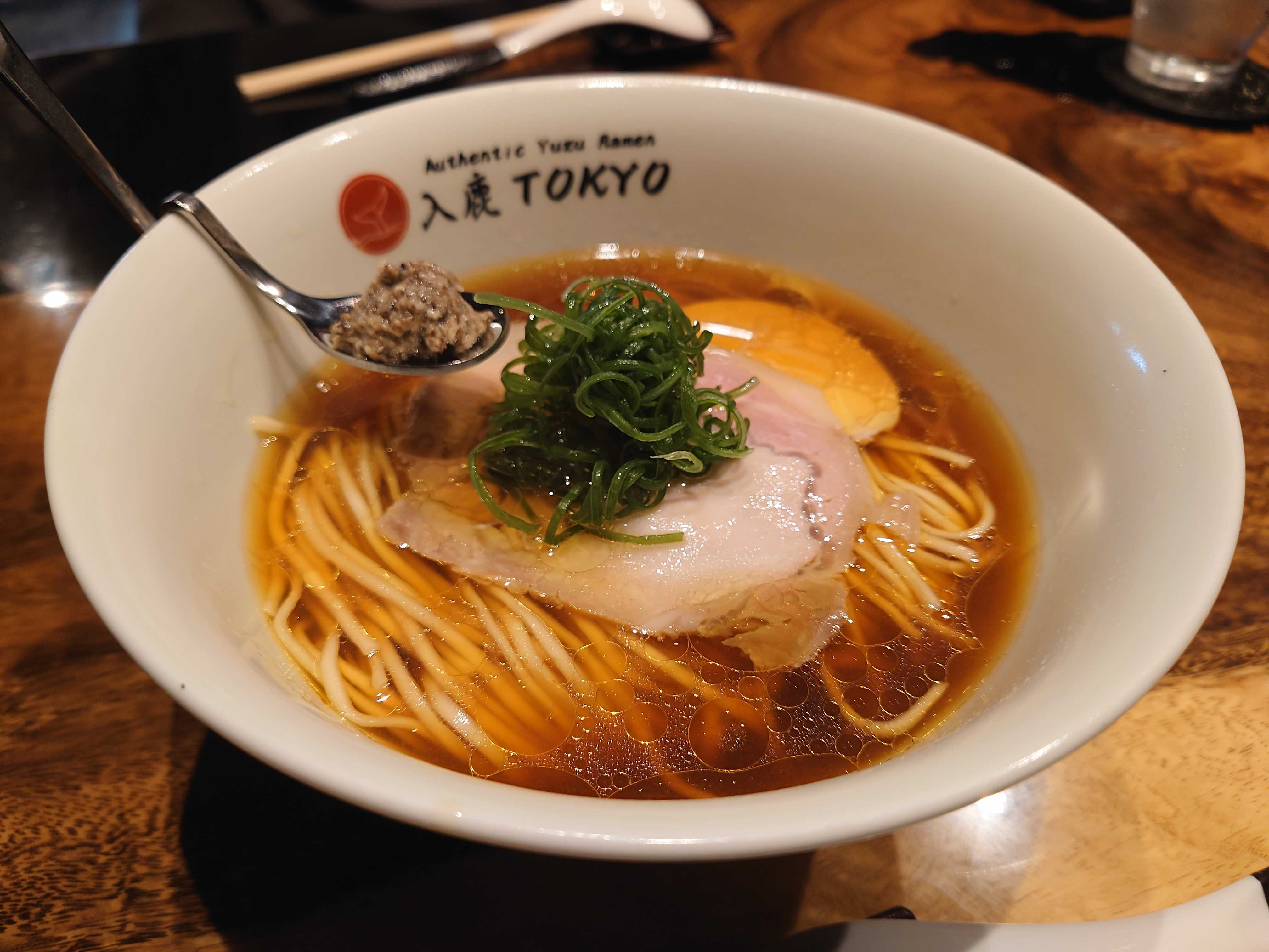 【入鹿TOKYO 六本木】ポルチーニ醤油らぁ麺