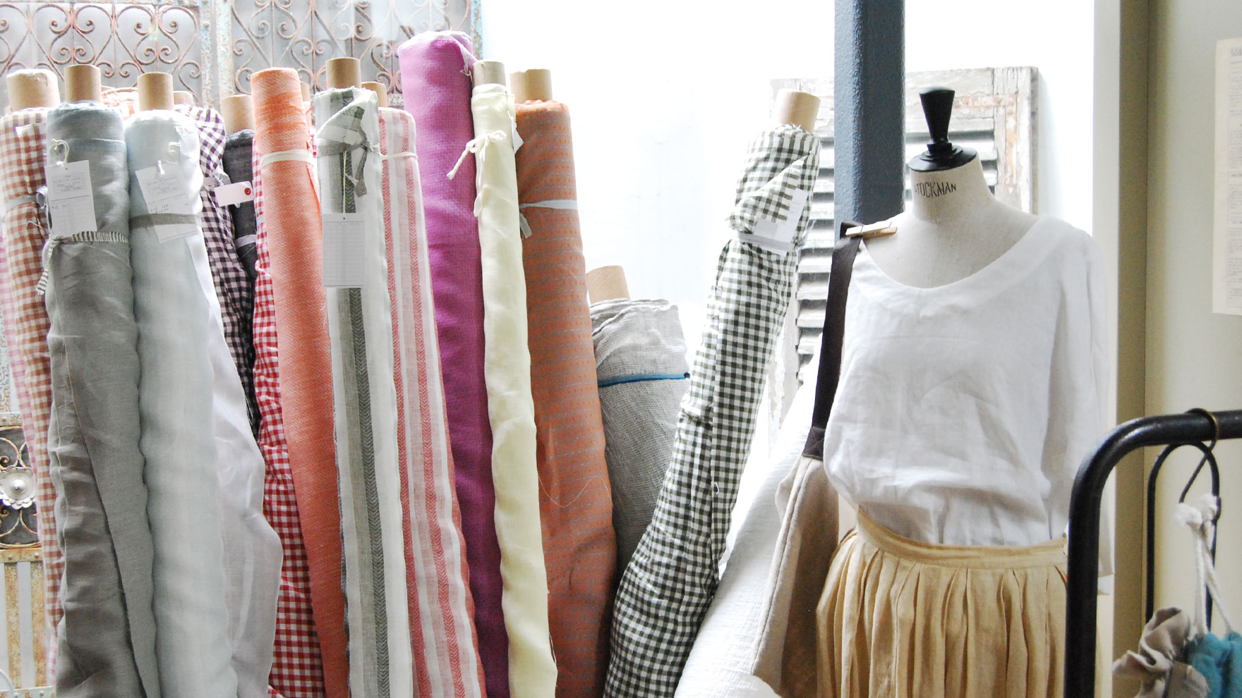 the linen bird by 株式会社カフーツ