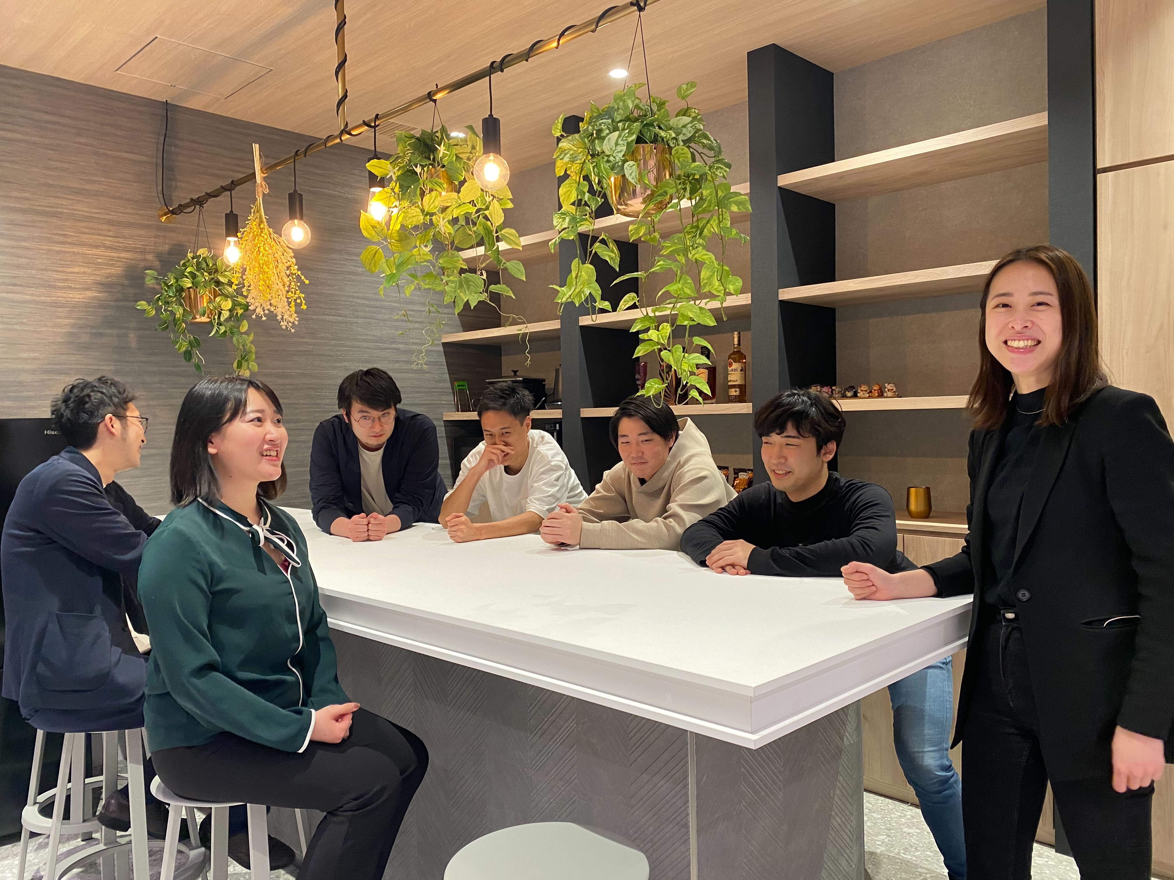 【説明会】社長が説明会に登壇します。各事業部のマネージャー/リーダーも登壇