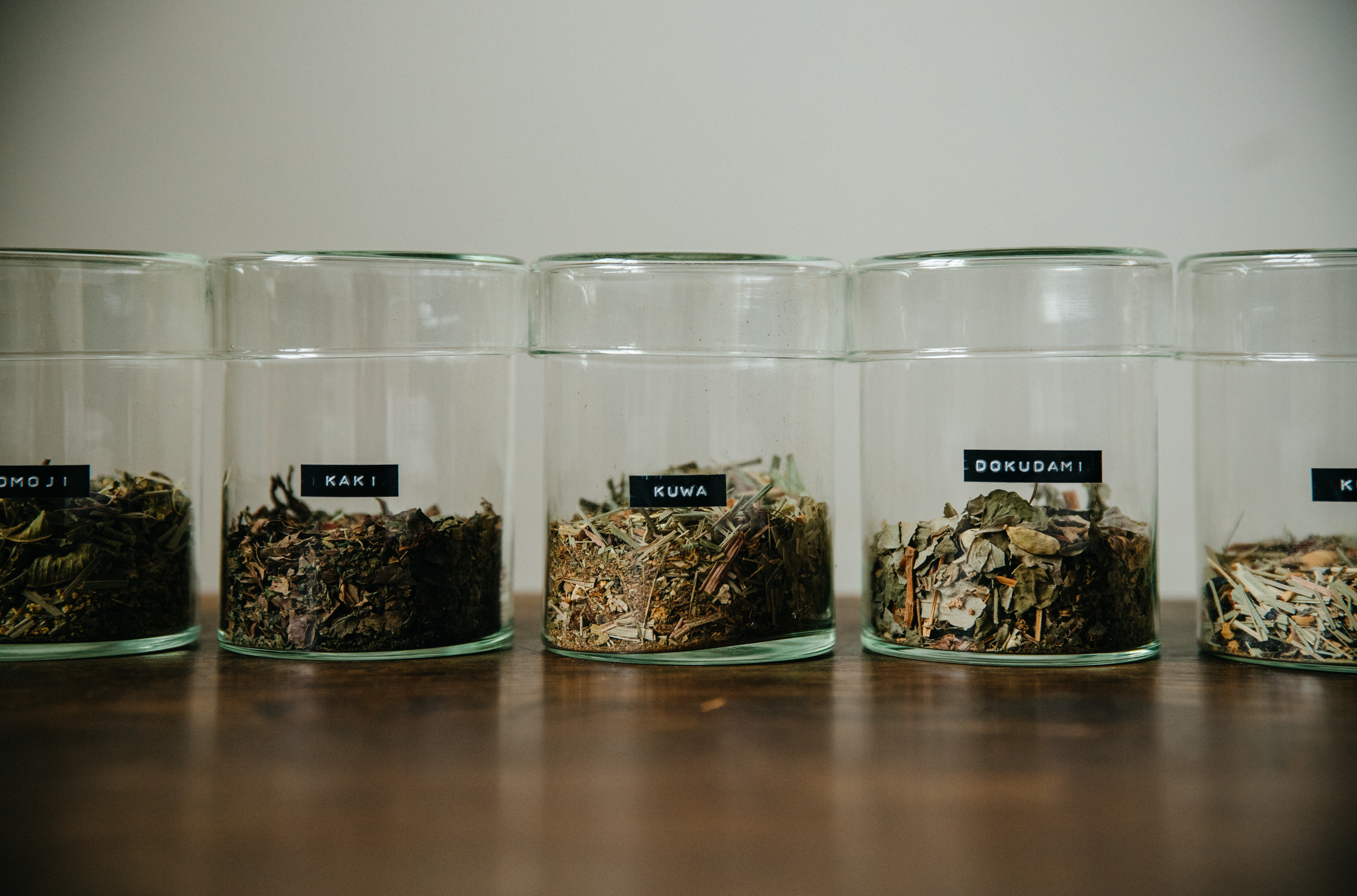 富士吉田のハーブとSARUYAを繋ぐ芳醇な関係