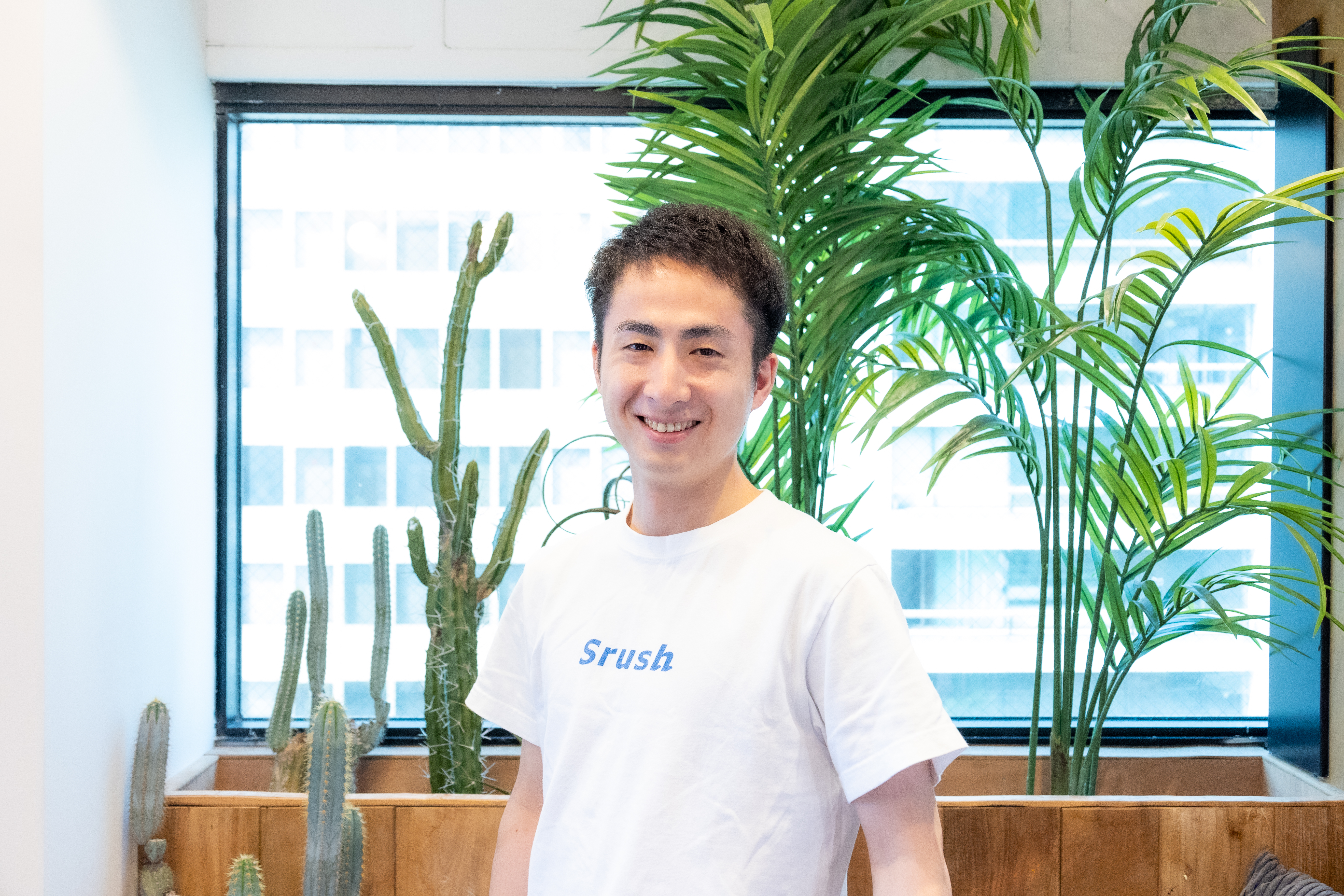 【業務委託→Customer Manager】やる気元気センス！実力派CMはなぜ業務委託から社員へ？Srushへジョインしたきっかけとは