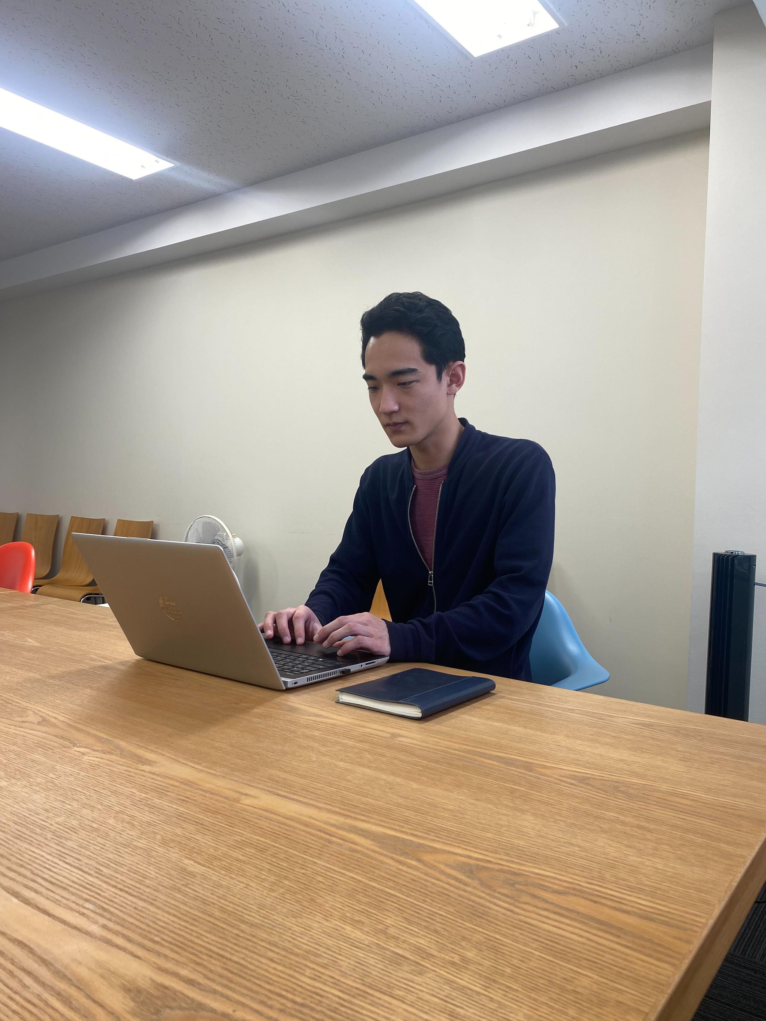 【社員紹介】AWSエンジニア特化型人材会社に入社し、社風やご自身の成長などインタビューしました。