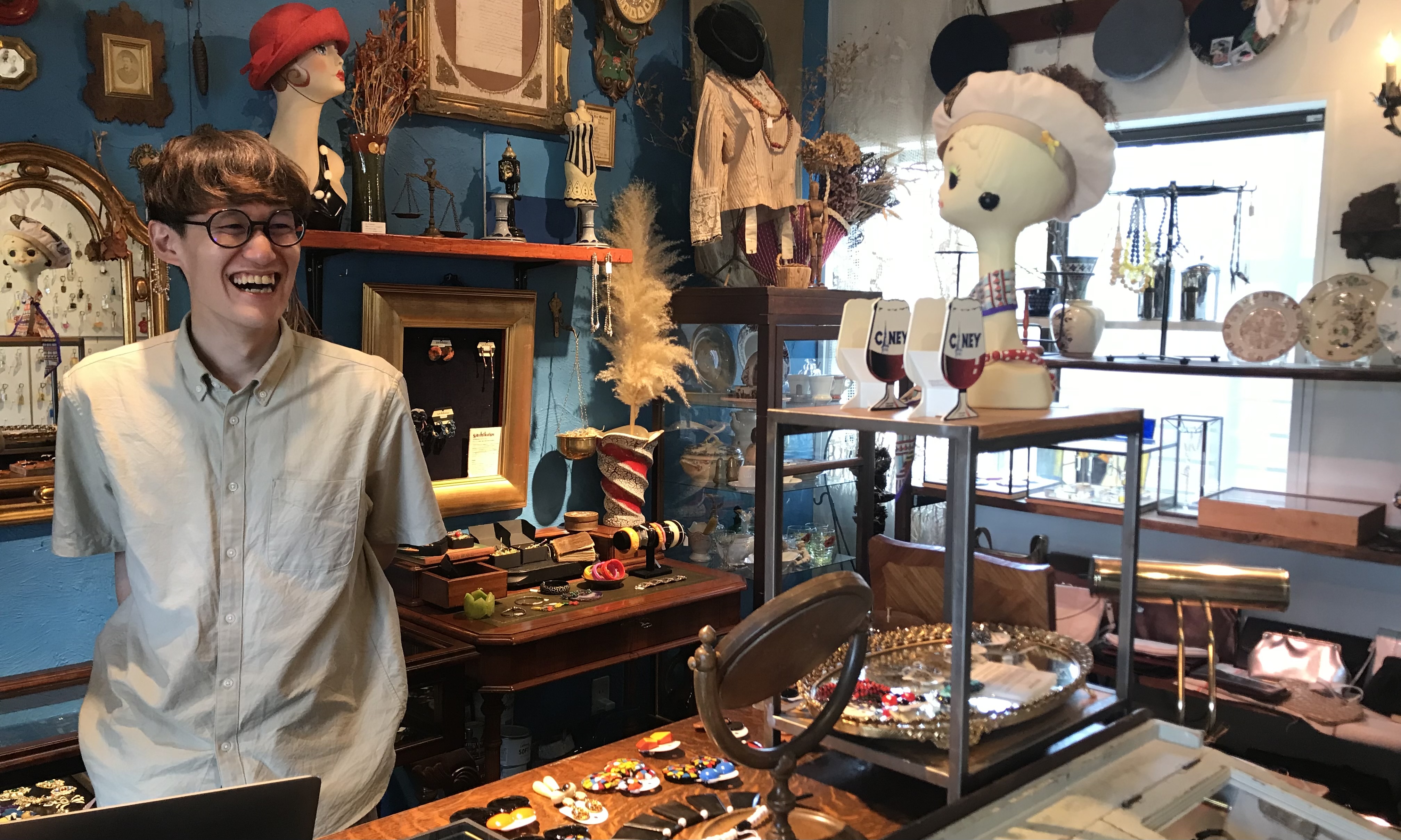 華やかなアパレル業界を裏で支える「オカシミ」とは...??【WEBコンサルタントの一日編】