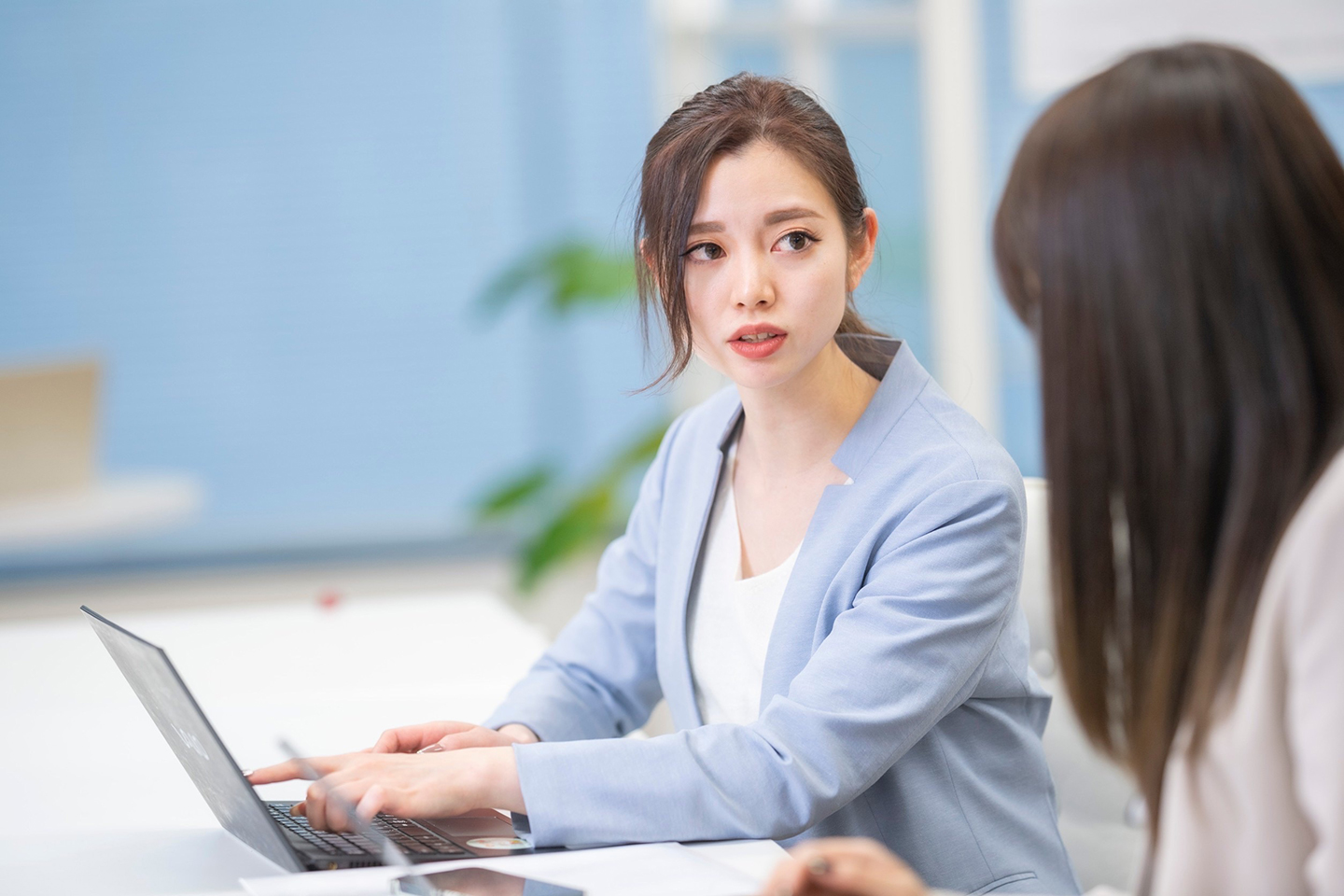 【社長の右腕になりたい】営業統括本部課長　石井 李歩