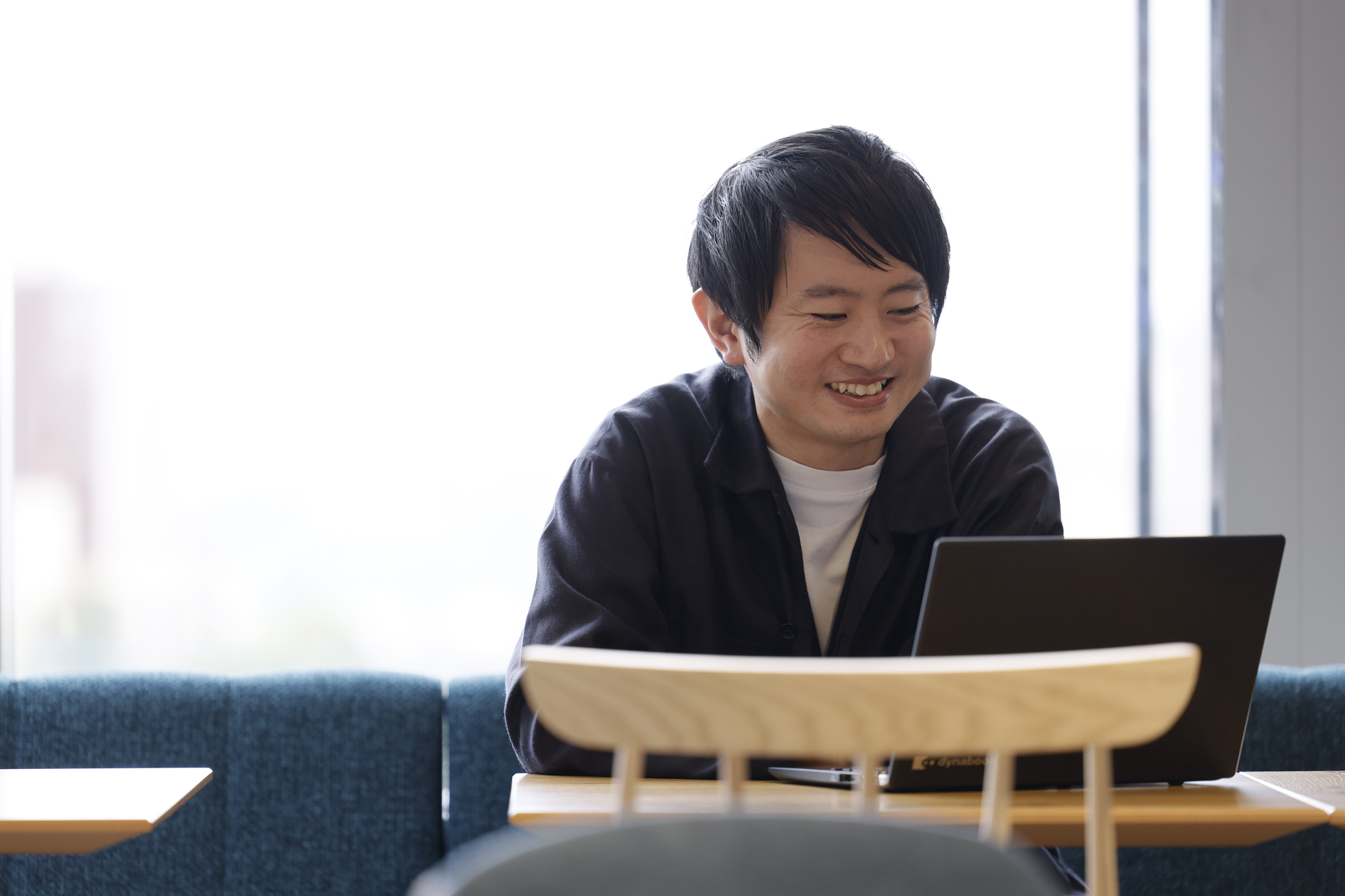 中小・ベンチャー企業の成長を支援し、日本を活性化させたい！テクノロジーで距離を超え、より多くのお客様支援を。