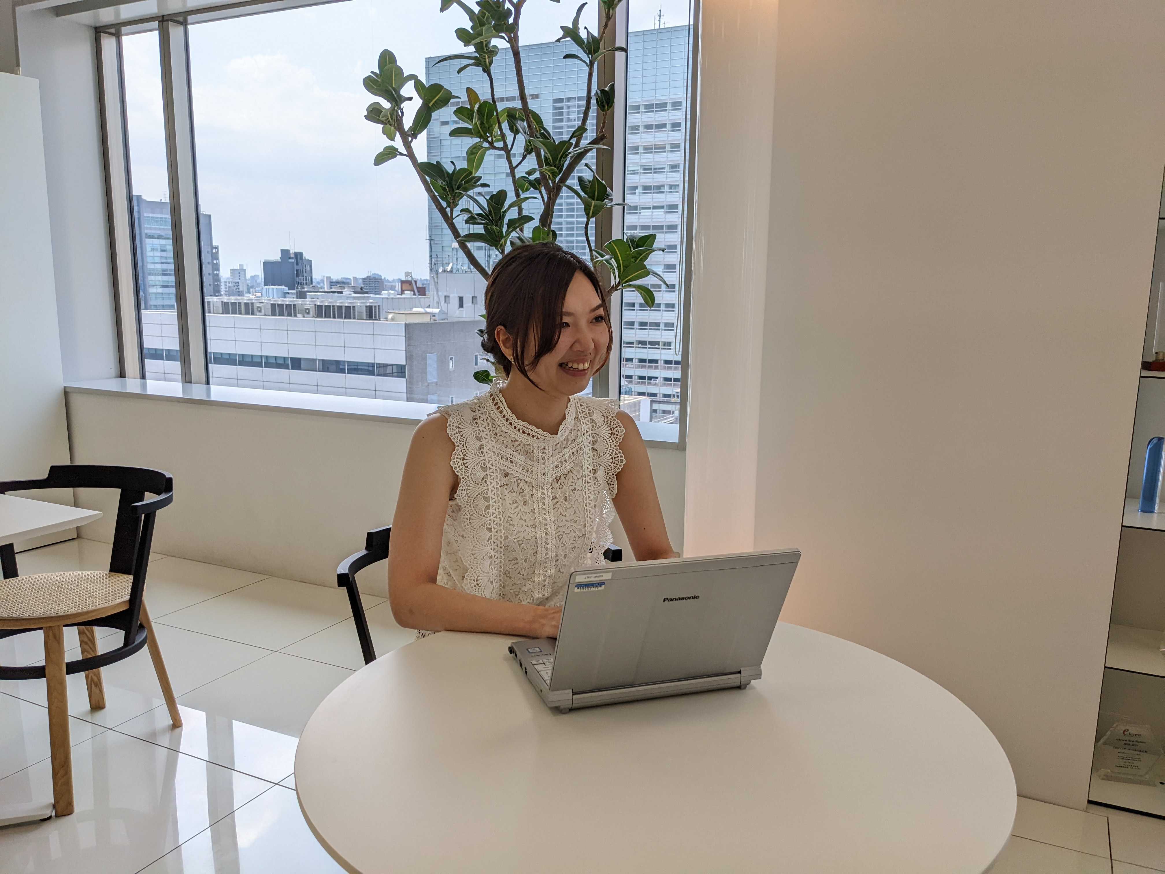 縁の下の力持ち！メンバーからの信頼を得ているGMO ReTechを支える営業サポートメンバーへインタビュー