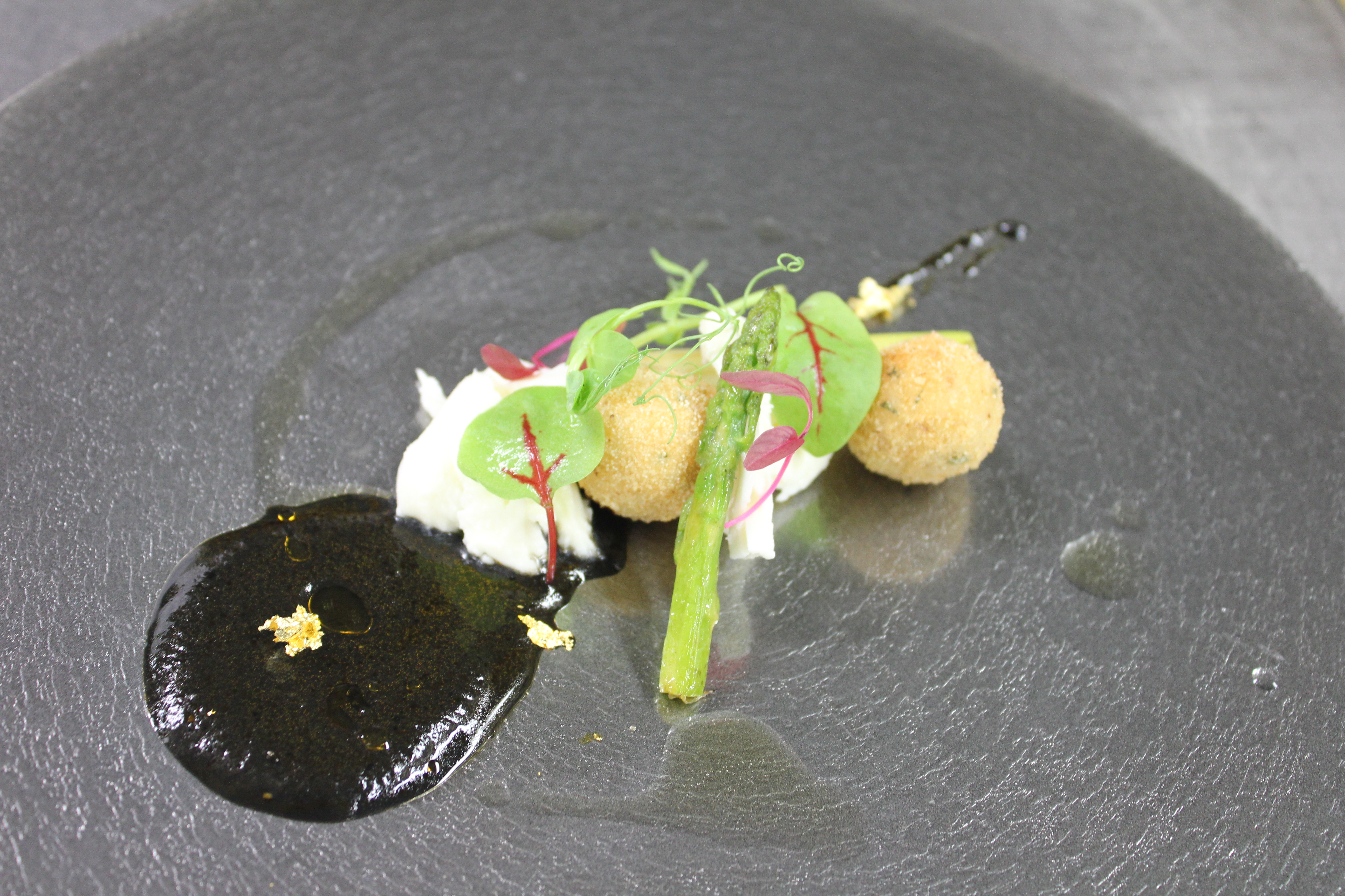 サウステラスってこんな会社 vol.03  〜ヒトサラが出来るまで〜