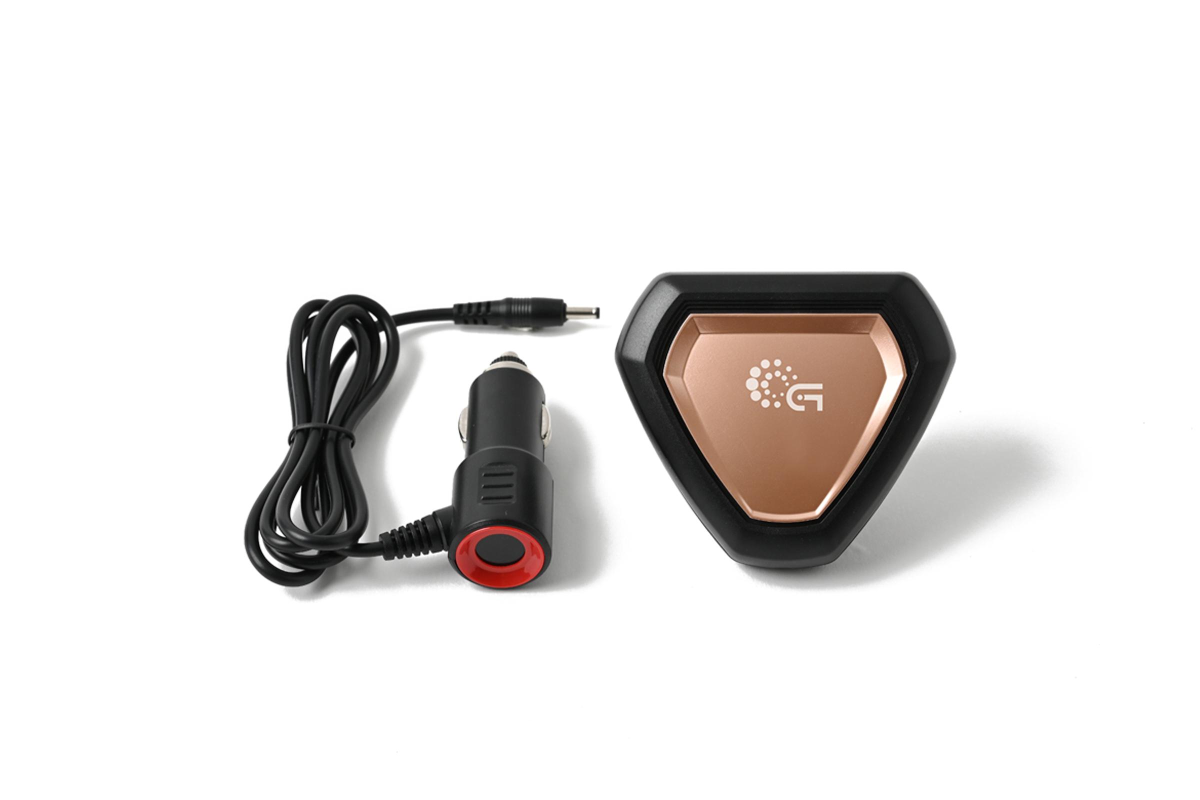 無音 手入れ不要 簡単設置で車内の空気が蘇る 車用コンパクト空気清浄機 Airreborn Perk パーク