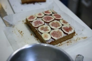 安城産の地元で有名ばイチジクを使用したケーキ