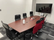 会議室は全部で3つ！戦略会議や来客が来られた際に使用します！
