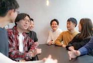 お昼にはみんなでランチに行ったりしてます★