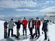 2023年2月、スキー・スノボイベントを実施。社員同士の交流、体を動かしながら自然を楽しむ。