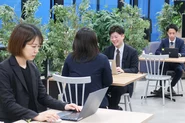 プロのエンジニアが3,000名以上在籍。需要が増え続けるIT業界を支えます。