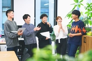 平均年齢27.2才。若いうちから裁量をもって働けます！
