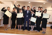 2017年4月入社の新卒は18名！写真は東京支店と神奈川支店の内定式です！