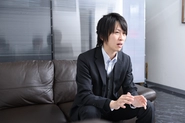 「本当のエンジニアファーストって？」…常に考える営業 兼 IT事業部長（役員）の長谷川。前職での想いがあったからこそ「エンジニアにとって最適なキャリア・ライフの方向性とは？を考え続け、体現する人。所属エンジニアからの信頼・感謝の声も彼が一番受けています