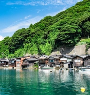 ZEKKEI Japanの台湾ユーザーに人気があるのがこの「伊根湾舟屋群」。Facebook投稿で台湾ユーザの趣味嗜好を分析しそれを活かしています。