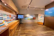 オフィス内にあるギャラリースペース「しがトコ SHI Gallery（シギャラリー）」。オフィスがあるのは、JR東海道本線・守山駅の直結ビルの中の商業施設「チカ守山」の中です。