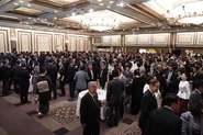 設立20周年感謝の集いを帝国ホテルにて開催し、900名を超える方々にご参加頂きました。