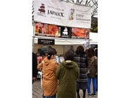 勾当台公園での銘柄豚「JAPAN X」のイベント出店風景