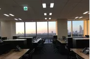 オフィス内の風景