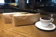 Speeeではコーヒーが飲み放題です。自宅用コーヒー豆の社内販売もしています！
