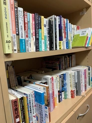 日本国内、海外のマーケティングに関する書籍や教材が1000以上あります。
