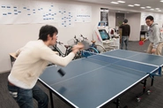 CTO大場もリフレッシュに卓球をすることも！この他にゲーム機やカフェスペースもあります！