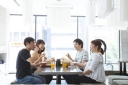 毎月部署シャッフルで4人1組で渋谷・表参道のランチを食べに行くランチトーク