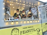 POPUPイベントなどでフードトラックの出店や各種イベントのプロデュース・運営など「楽しいコト創り」も！© 2018 Peanuts Worldwide LLC