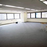 4/1に正式に開始した、札幌オフィスです。ご覧の通り何も、ありません！笑