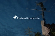 『MeteorBroadcaster』日本上空に出現した流星を、日本各地設置したアンテナでリアルタイム観測し、スマホやイルミネーションなどさまざまなデバイスに通知するシステムを開発。プラネタリウムや学校での常設など、すでにたくさんのプロジェクトを実現。特許取得済み。