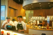 Soup Stock Tokyoは全国57店舗を展開。11月には九州初となる福岡PARCO店をOPEN。シンガポールにも進出しています。