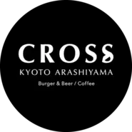 ハンバーガーをメインとしたカフェ＆バー『CROSS』