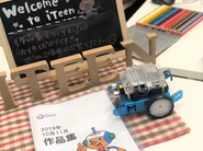 保護者の方と一緒に成長を見守っていけるように作った、教室長お手製の作品集