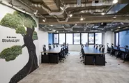 2019年10月末から増床フロアがオープン。オフィスは合計で約140坪、植物などを育てているバルコニーが約40坪。