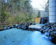 トムラウシ温泉東大雪荘の露天風呂
