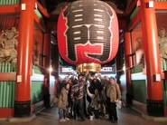昨年の社員旅行では東京観光バスツアーを企画しました。屋形船貸し切りでの宴会は盛り上がりました。