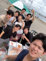 フェリーに乗って猿島でBBQ！