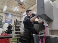 日本ツクリダス製造部門のエーススタッフも全くの異業種から転職しています。