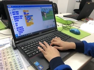 Scratch（スクラッチ）という教材からスタート