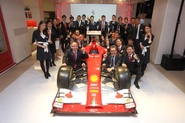 コーンズ・モータース株式会社 大阪支店/２０１４年にはフェラーリディーラー世界一の称号である、フェラーリトップディーラーオブジャパンを受賞しています。
