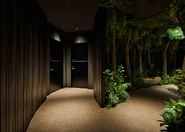 来客用エントランスはトキワの森をイメージしており、ポケモンのなき声が響く中、シリーズに登場する各町をイメージした会議室がございます。
