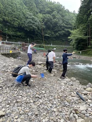 定期的な納会や季節によってBBQなど開催し、交流を深めています。