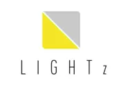 事業理念は『人と社会に良質の”気づき”を提供し、豊かな成長に貢献していく』こと。 社名のLIGHTzは、明るい未来をやさしく照らす光＝”灯（ともしび/Light)”を表しています。