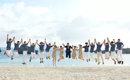 沖縄に社員旅行を兼ねて、社員の結婚式に参列